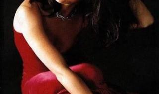 凯瑟琳泽塔琼斯r级